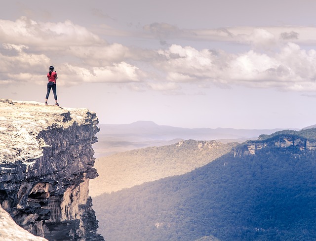 Un'avventura senza limiti come prepararsi al meglio per il Trekking con l'attrezzatura giusta